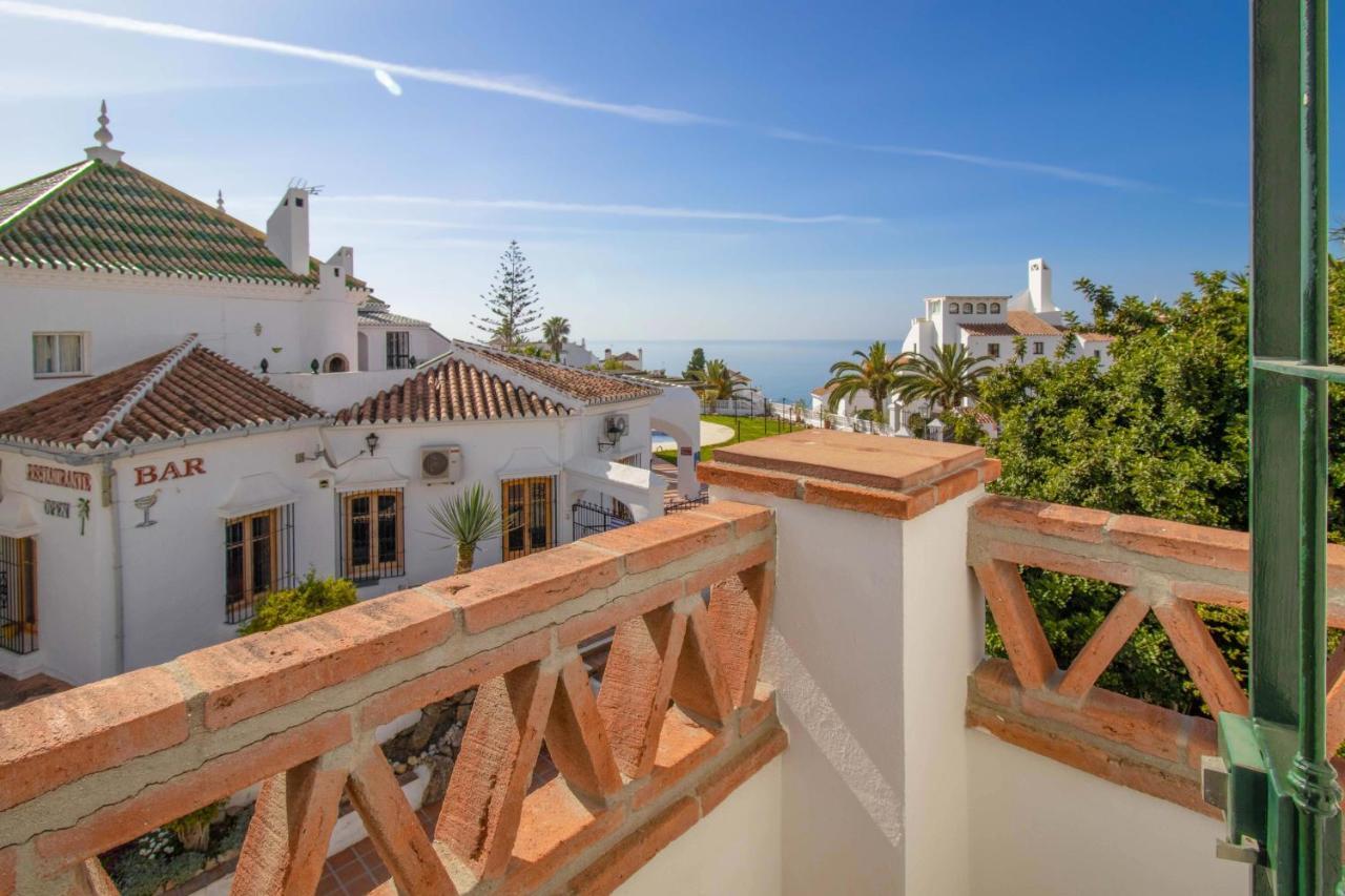 Apt Nerja Chimenea With Ocean View, A/C, & Fiber Exterior photo